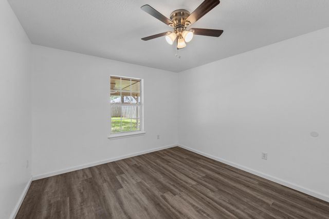 1002 Shell Avenue, Cleveland, TX 77327