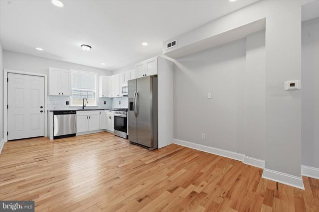 1834 E ALBERT ST, Philadelphia, PA 19125