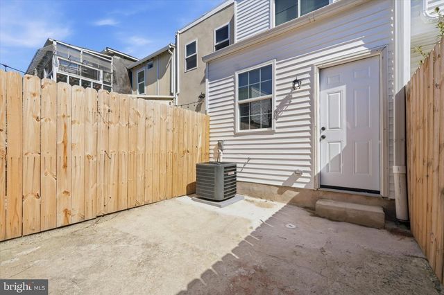 1834 E ALBERT ST, Philadelphia, PA 19125