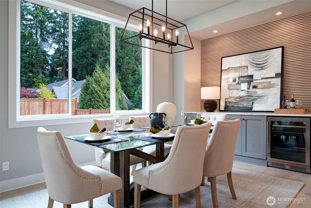 12812 NE 65th Lane, Kirkland, WA 98033