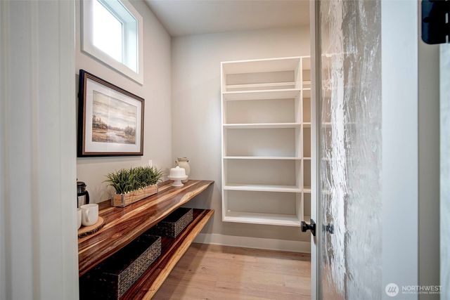 12812 NE 65th Lane, Kirkland, WA 98033