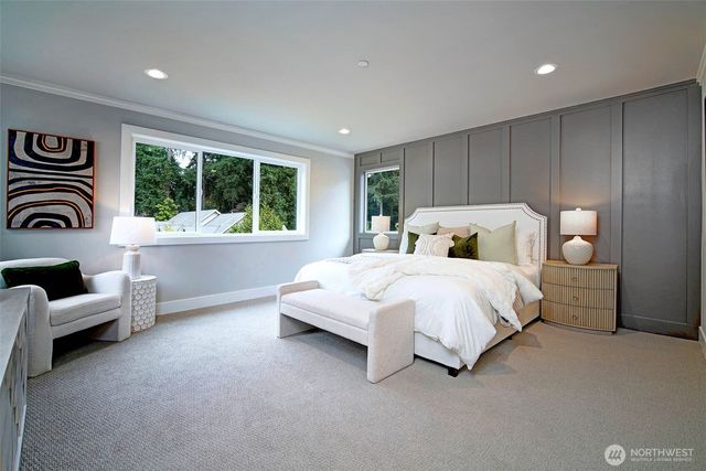 12812 NE 65th Lane, Kirkland, WA 98033