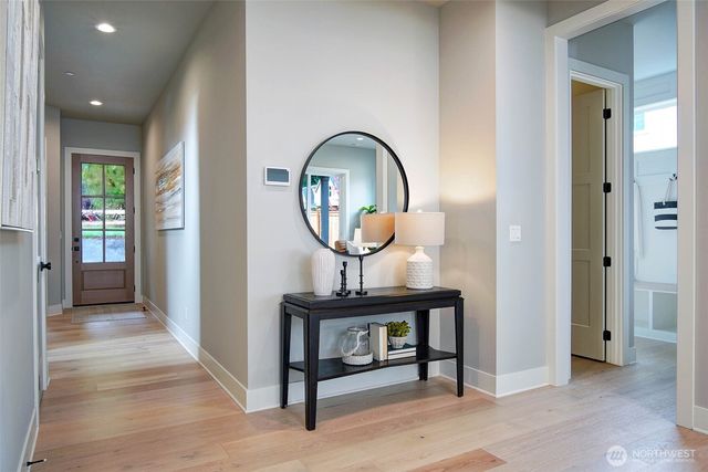 12812 NE 65th Lane, Kirkland, WA 98033