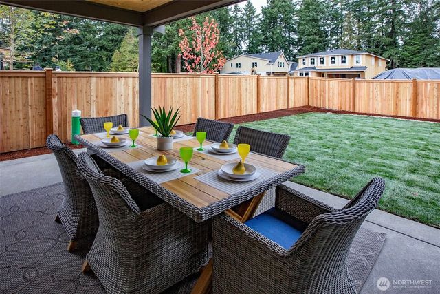 12812 NE 65th Lane, Kirkland, WA 98033