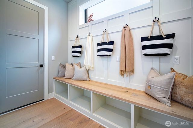 12812 NE 65th Lane, Kirkland, WA 98033