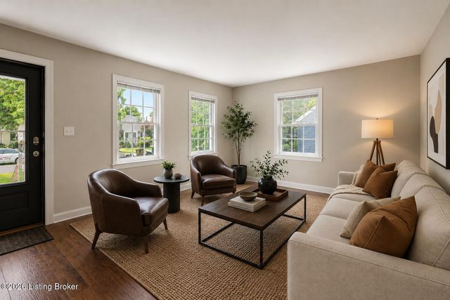 4017 Gloucester Rd, Louisville, KY 40207