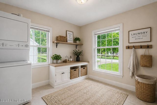 4017 Gloucester Rd, Louisville, KY 40207