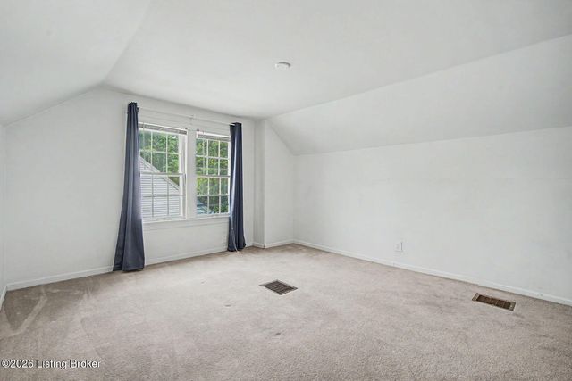 4017 Gloucester Rd, Louisville, KY 40207