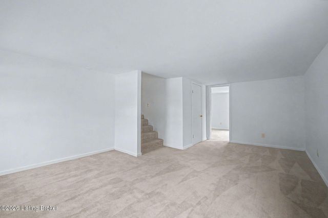 4017 Gloucester Rd, Louisville, KY 40207
