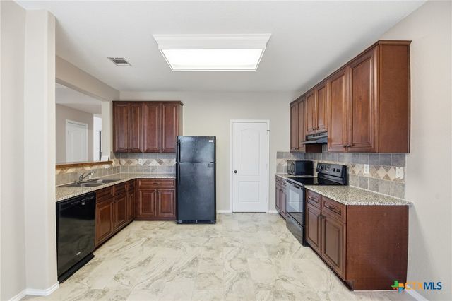 280 Cordero Drive, San Marcos, TX 78666