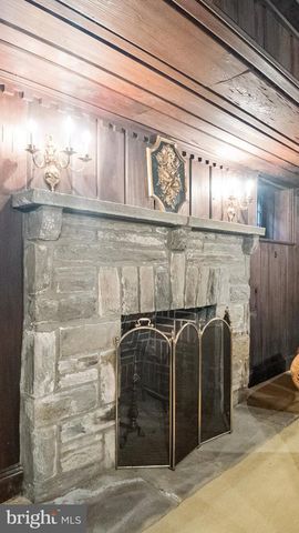 517 FISHERS RD, Bryn Mawr, PA 19010