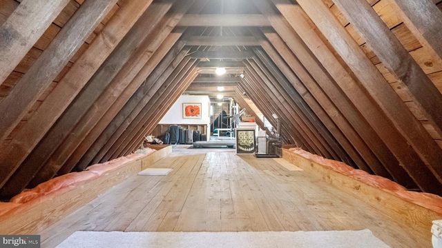 517 FISHERS RD, Bryn Mawr, PA 19010