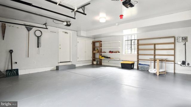 517 FISHERS RD, Bryn Mawr, PA 19010