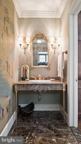 517 FISHERS RD, Bryn Mawr, PA 19010