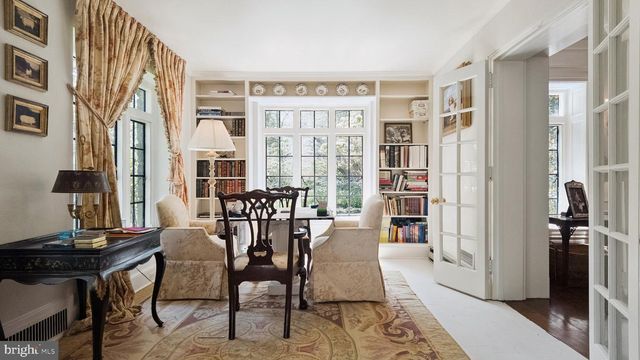 517 FISHERS RD, Bryn Mawr, PA 19010