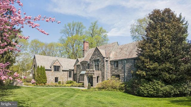 517 FISHERS RD, Bryn Mawr, PA 19010
