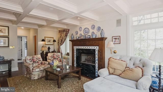 517 FISHERS RD, Bryn Mawr, PA 19010