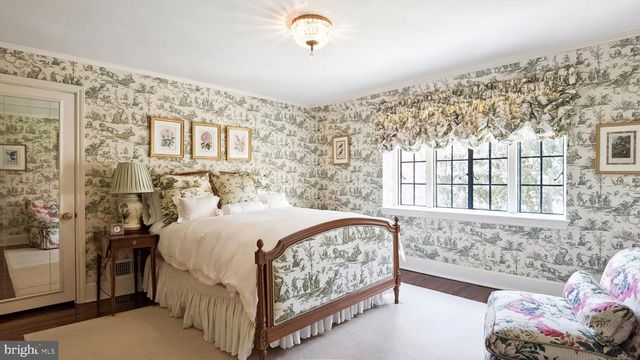 517 FISHERS RD, Bryn Mawr, PA 19010