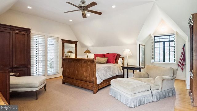 517 FISHERS RD, Bryn Mawr, PA 19010