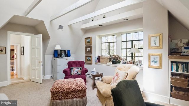 517 FISHERS RD, Bryn Mawr, PA 19010