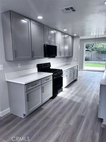 14272 Acacia Drive, Tustin, CA 92780