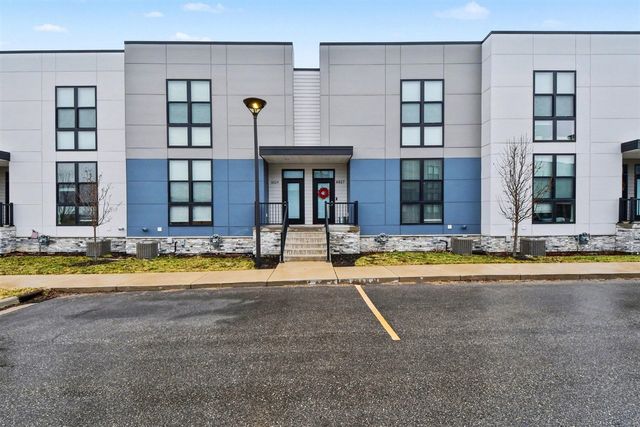 6029 Port View Drive, Grand Rapids, MI 49512