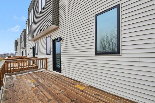 6029 Port View Drive, Grand Rapids, MI 49512