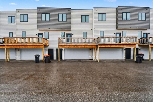 6029 Port View Drive, Grand Rapids, MI 49512