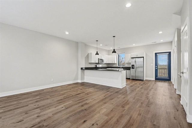 6029 Port View Drive, Grand Rapids, MI 49512