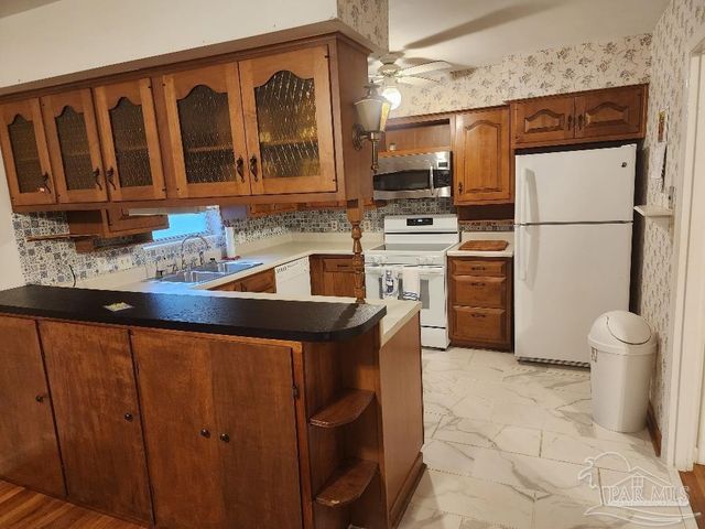 5801 Kendall Ave, Pensacola, FL 32506