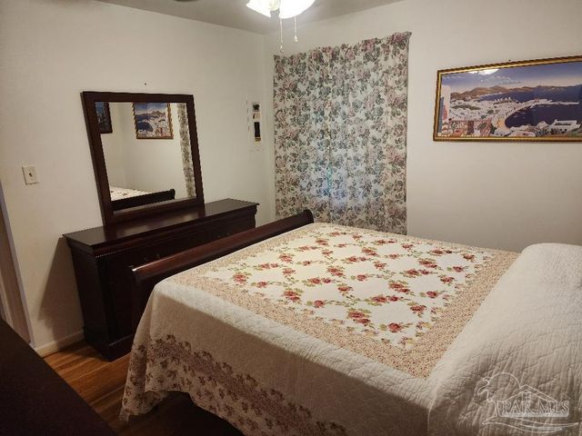 5801 Kendall Ave, Pensacola, FL 32506