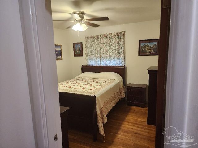5801 Kendall Ave, Pensacola, FL 32506