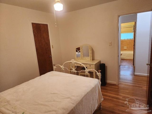 5801 Kendall Ave, Pensacola, FL 32506