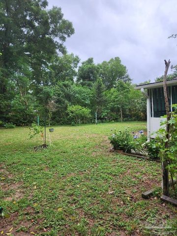 5801 Kendall Ave, Pensacola, FL 32506