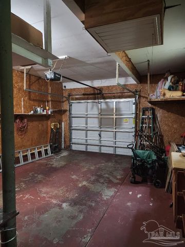5801 Kendall Ave, Pensacola, FL 32506
