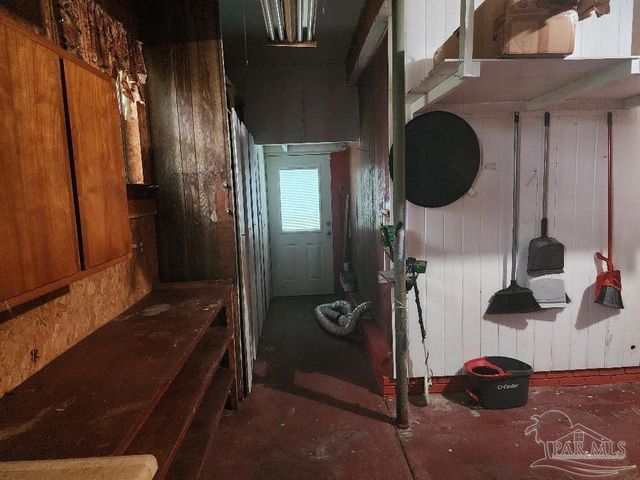 5801 Kendall Ave, Pensacola, FL 32506