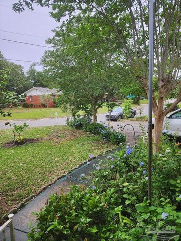 5801 Kendall Ave, Pensacola, FL 32506