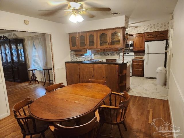 5801 Kendall Ave, Pensacola, FL 32506