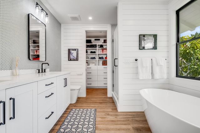 461 Laulea Pl, Paia, HI 96779