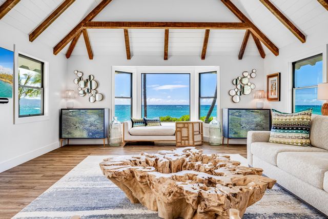 461 Laulea Pl, Paia, HI 96779