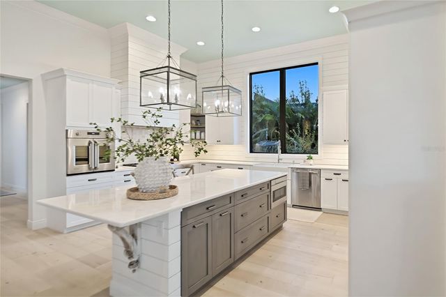 1617 CHANNELSIDE PLACE, Parrish, FL 34219