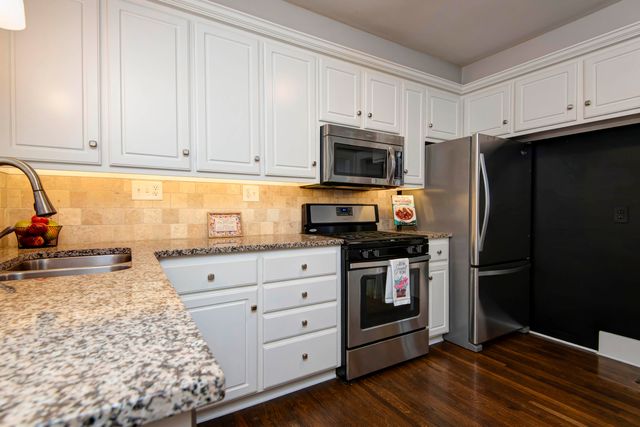 420 E Loren Street, Springfield, MO 65807
