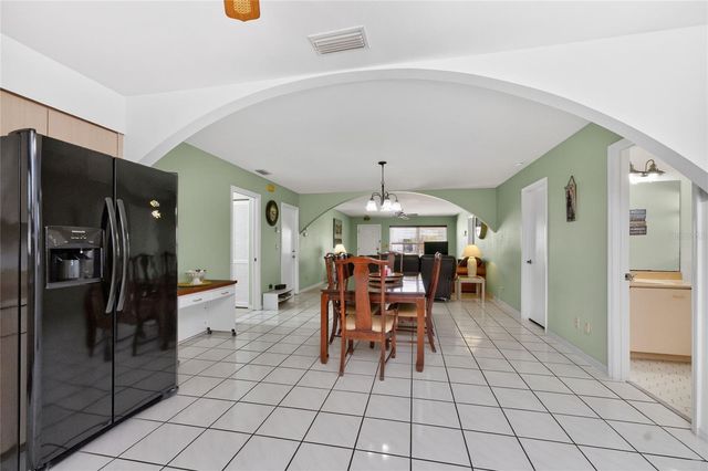 1458 STRADA D ARGENTO, Venice, FL 34292