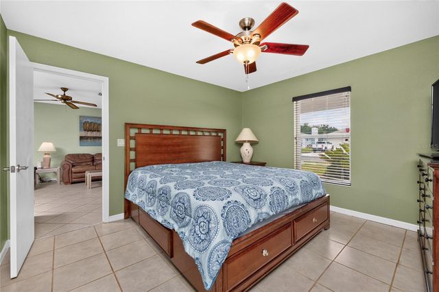 1458 STRADA D ARGENTO, Venice, FL 34292