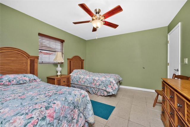 1458 STRADA D ARGENTO, Venice, FL 34292