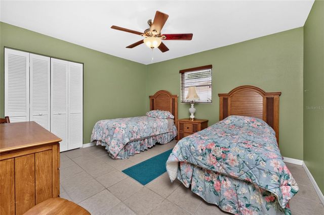 1458 STRADA D ARGENTO, Venice, FL 34292