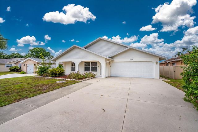 1458 STRADA D ARGENTO, Venice, FL 34292