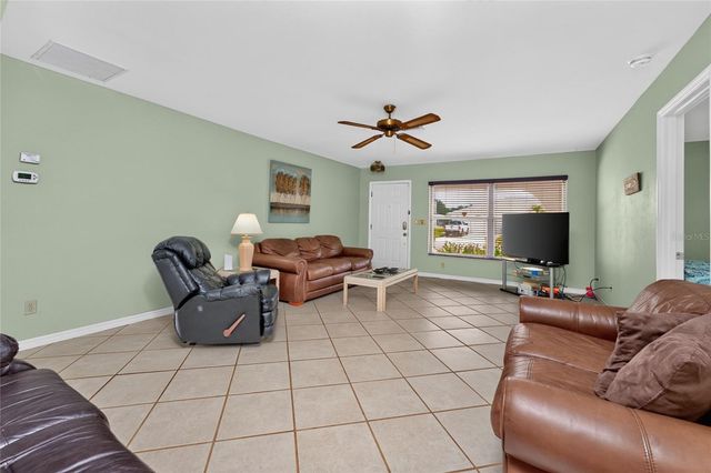 1458 STRADA D ARGENTO, Venice, FL 34292
