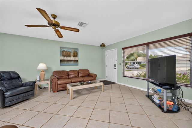 1458 STRADA D ARGENTO, Venice, FL 34292