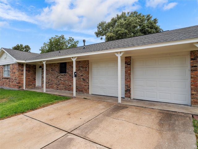 2408 Blueberry Lane, Pasadena, TX 77502